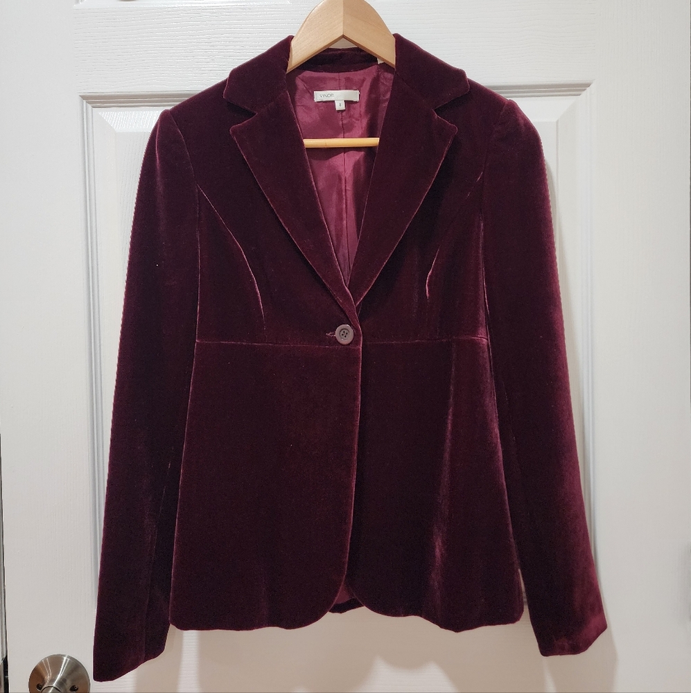 NWOT Vince Velvet-like Blazer Jacket Burgundy Silk Blend Flowy Effects Size 4